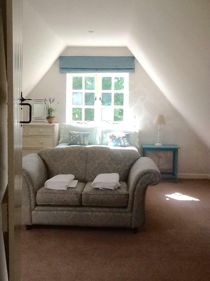 Gardeners Cottage Crudwell Екстер'єр фото